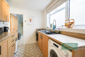 Photo 11- click for photo gallery